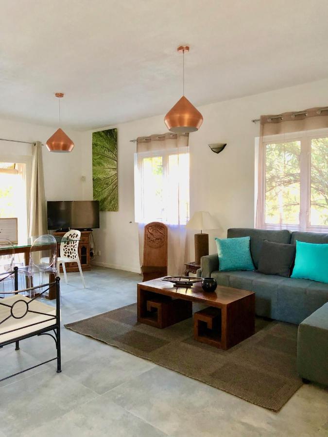Beachfront Villa In A Beautiful And Secured Complex Flic-en-Flacq Dış mekan fotoğraf